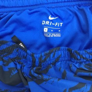 Men’s size Medium Nike Dri-Fit Running Shorts